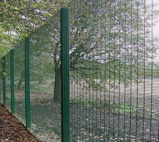 import china goods green wire fencing / security fencing / qunkun fencing 