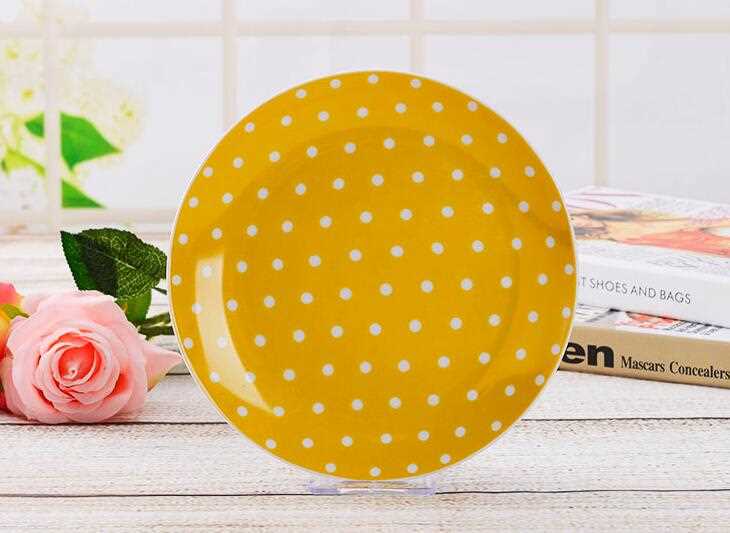 8'' Oven Solid Color Ceramic Round Plate With Dot