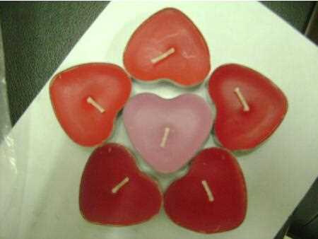Heart shape candle with long storage period