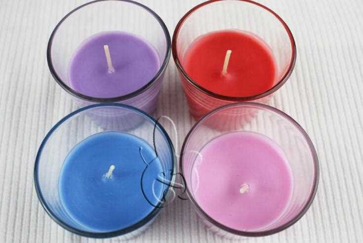 Multi-Colored scented candle in glass holder 