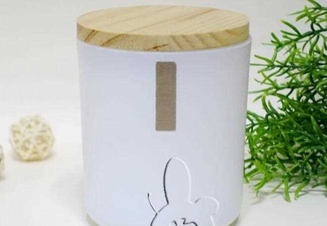 Custom glass holder scented candles with wooden lid