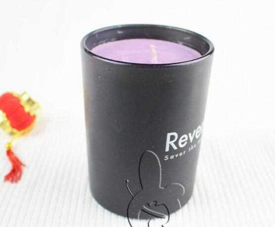 Hot selling scented soy wax purple candles