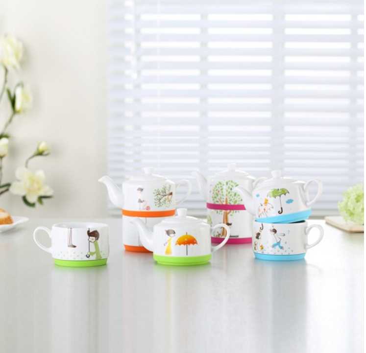 Straight design ceramic tea cup with silicone circle