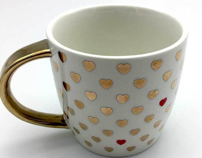 Super absorbent ceramic mug with electroplating handle