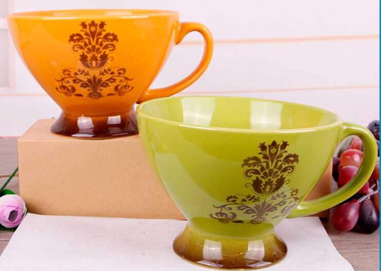 Logo printed high-grade ceramic coffee mugs with a base