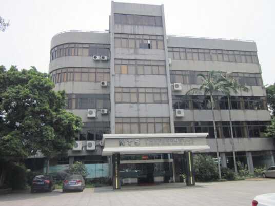 Short And Fat Durable Strong Wine Glass Wholesale