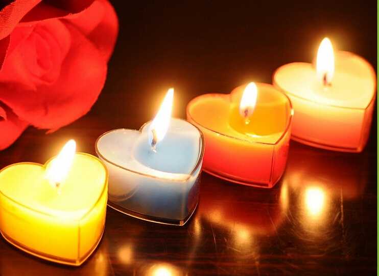Heart shape small clear tealight candle wholesale