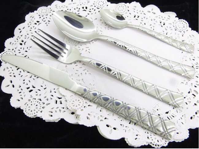 New Fashion Stainless Steel Cutlery With 'W' Pattern Handle