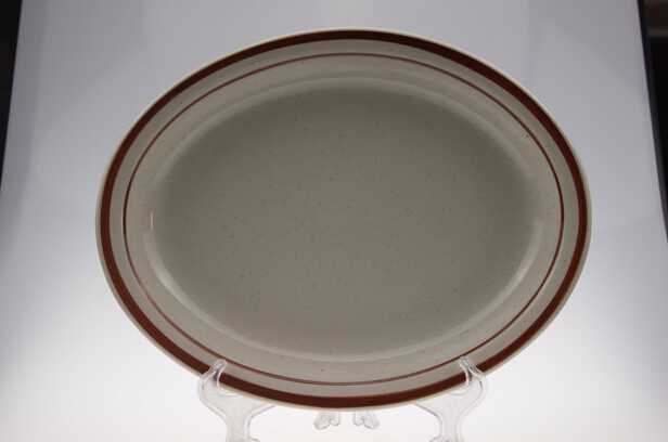 Oval Ceramic Fish Plate with Narrow Rim