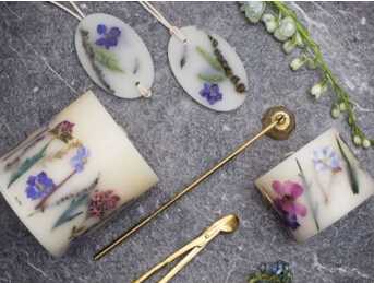 Dried Flowers Covered Design Pillar Candle