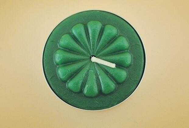 Christmas Pattern Design Cheap Tealight Candle 