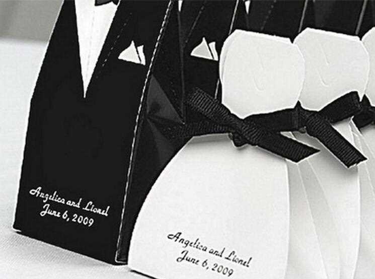 Bride and Groom Ribbon Wedding gift paper box