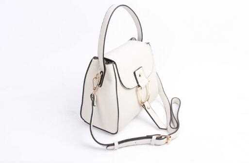 HARD FEELING LADIES BAGS