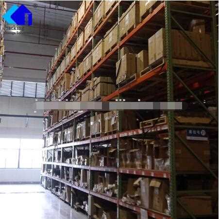 Common Use Steel Teardrop Style Pallet Racking System