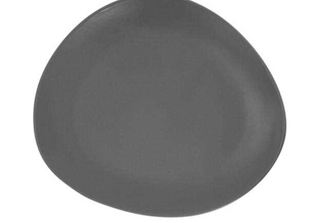 Matt glazed ceramic plate with fluently bodyline