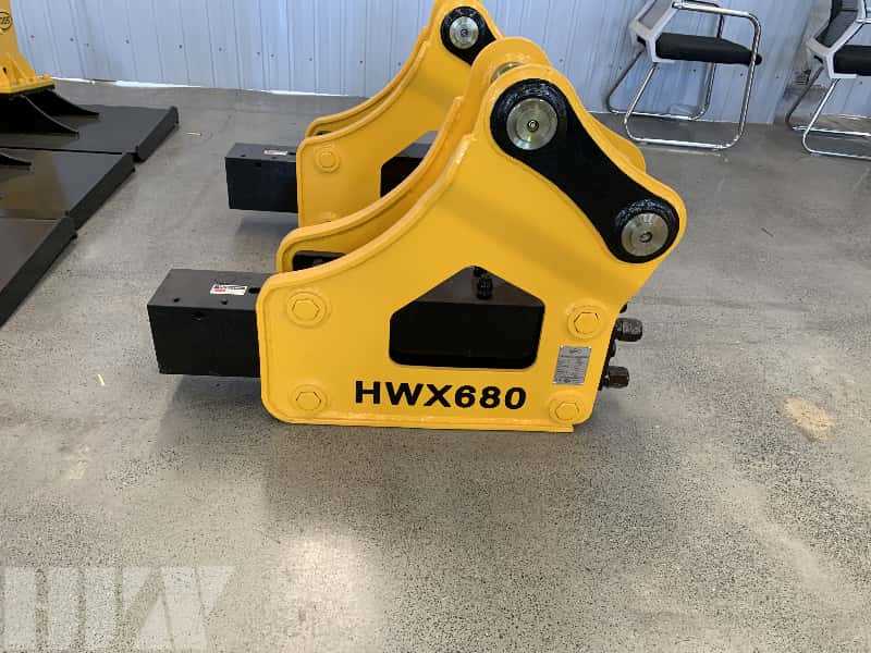 SB40 side type hydraulic breaker