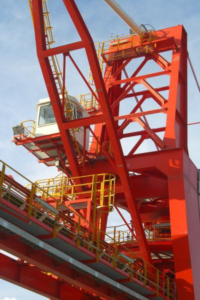 stacker reclaimer of capacity 5000t/hour
