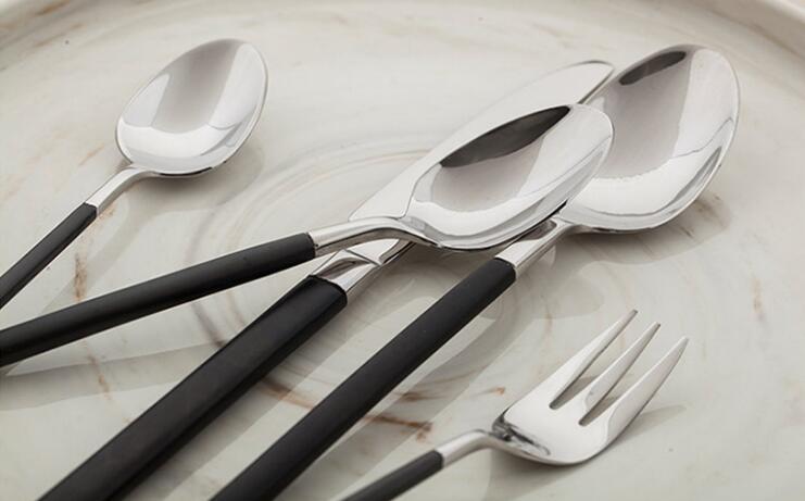 Stainless Streel Cutlery With Black Handle