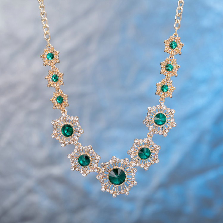 Jenia Green Gemstone Women Big Brand Jewelry New Model Yellow Gold Fashion Necklace Chain for sale