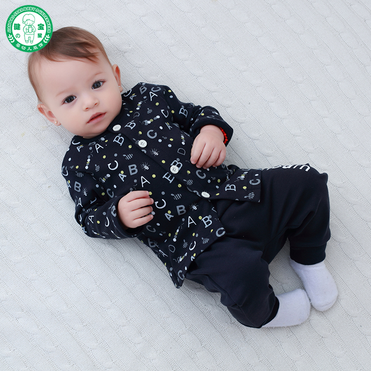 OEM Branded good quality 100% cotton newborn baby clothing set for sale