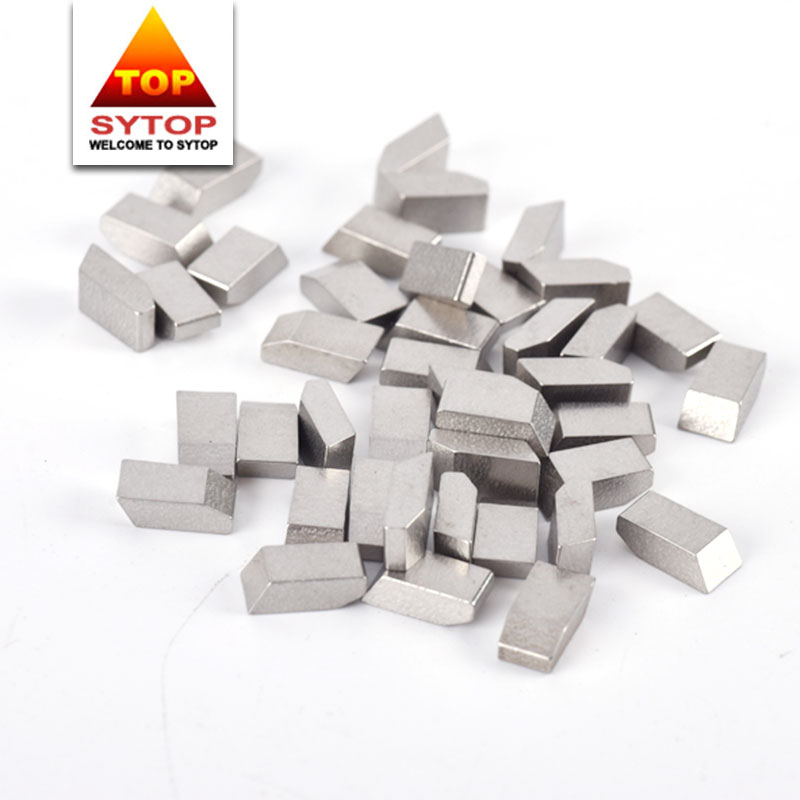 High erosion resistant stellite vs tungsten carbide saw tips