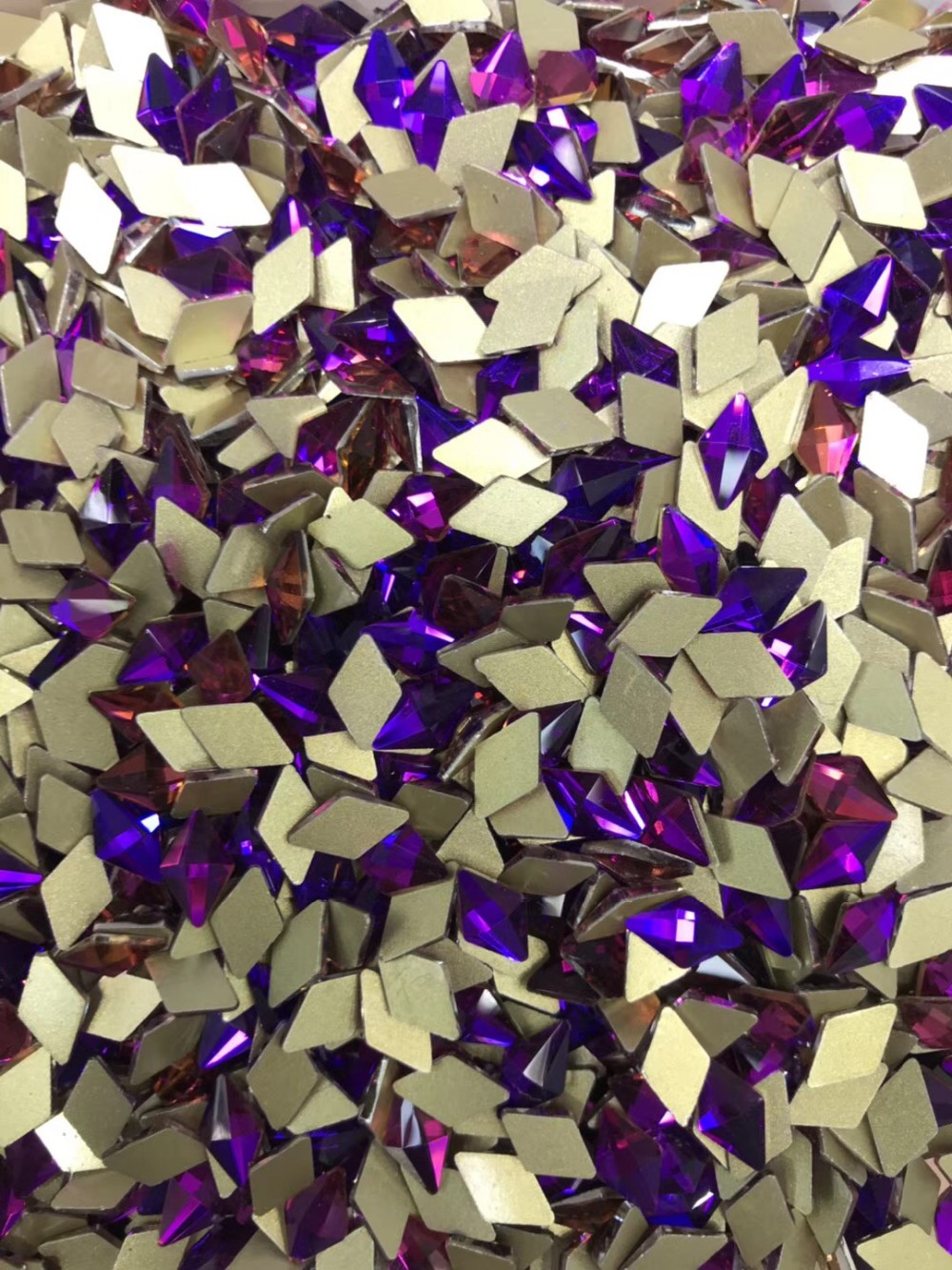 NR-IRGHAB Factory direct sales K9 crystal glass stone foil backed,shaped fancy crystal stone purple flare