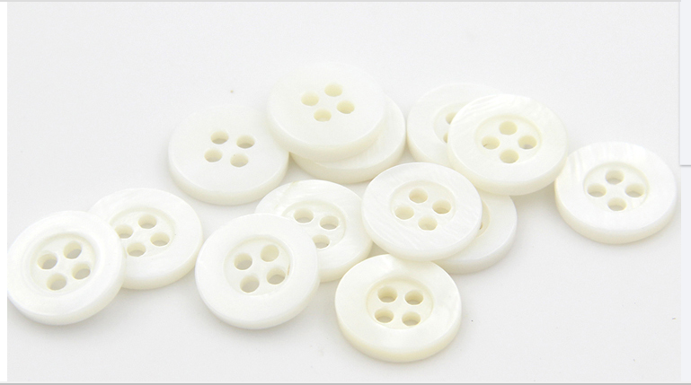TB66-1 Natural White Freshwater Shell Shirt Sew Button For Clothing for sale