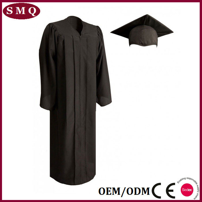Factory directly sale Bachelor Black graduation gowns and caps on Sale