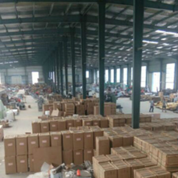 Automatic gasoline engine paddy rice machine for grain collection