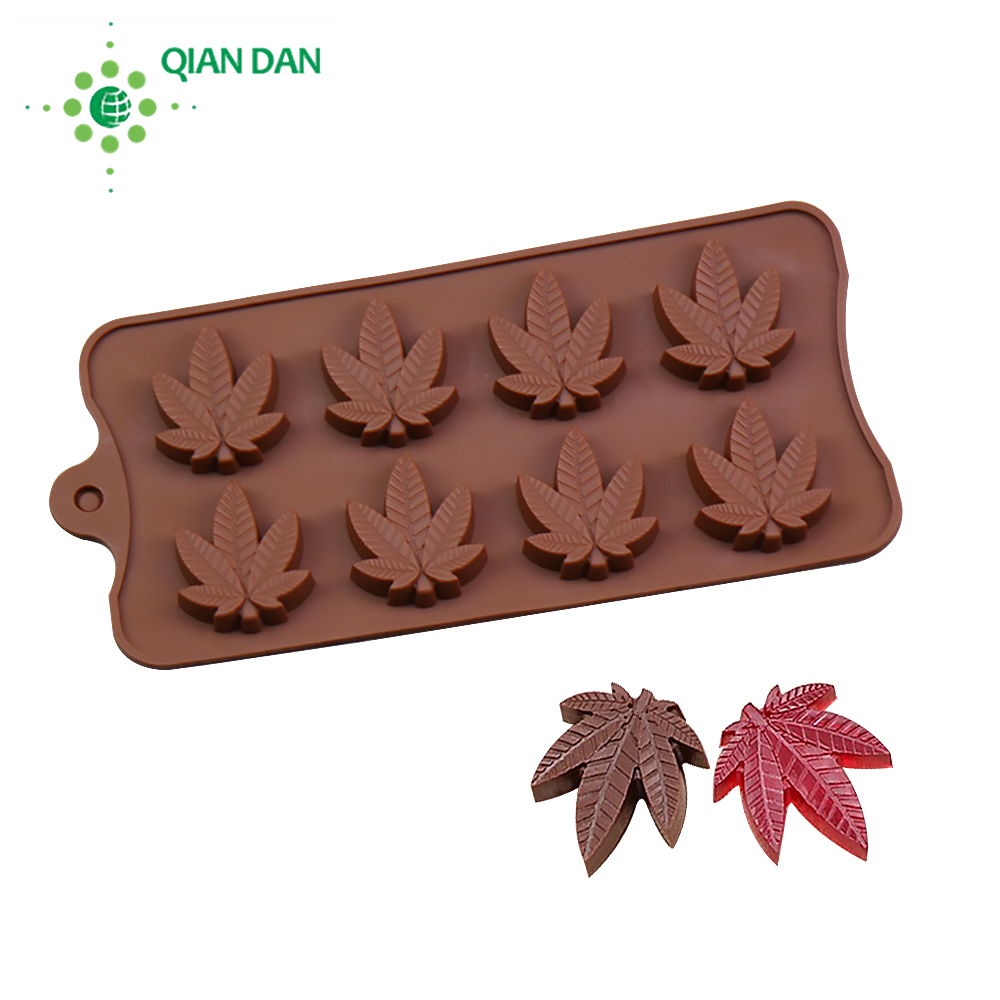 Marijuana leaf maple leaf chocolate baking mould non-stick silicone leaf mold supplier