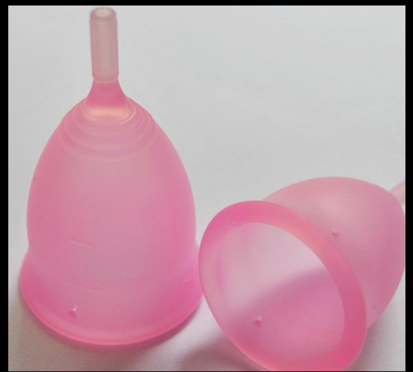 FDA and CE certifications girls personal hygiene medical grade silicone Menstruing cup for sale