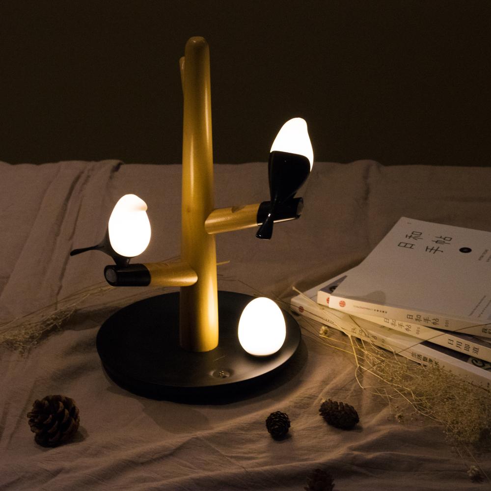 MESUN Hot sales Christmas kid led decorative lighting special design bird tree style wood desk lamp