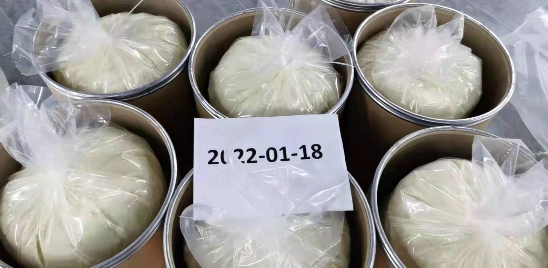 High quality Lidocaine CAS 137-58-6 C14H22N2O