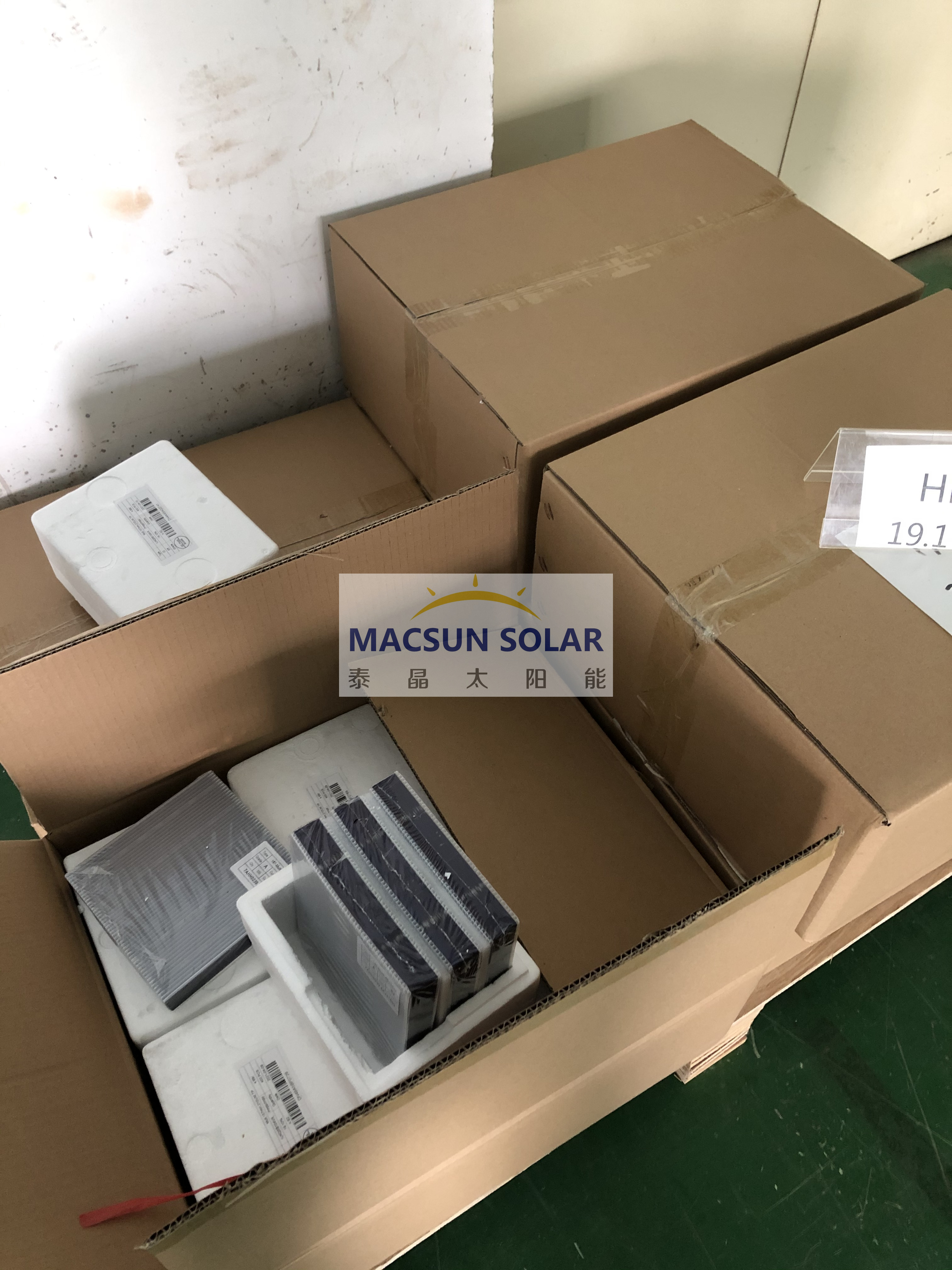 G10 182mm 18BB HJT Mono Crystalline Solar Cells
