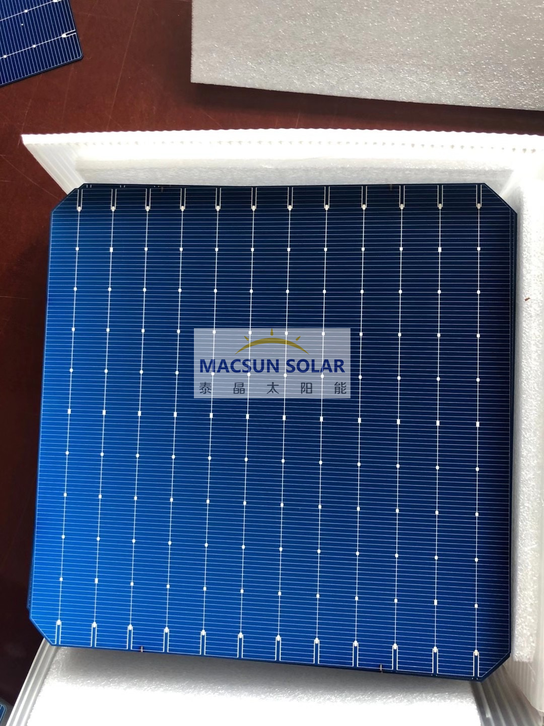 166mm P-Type Mono Bifacial Solar Cells