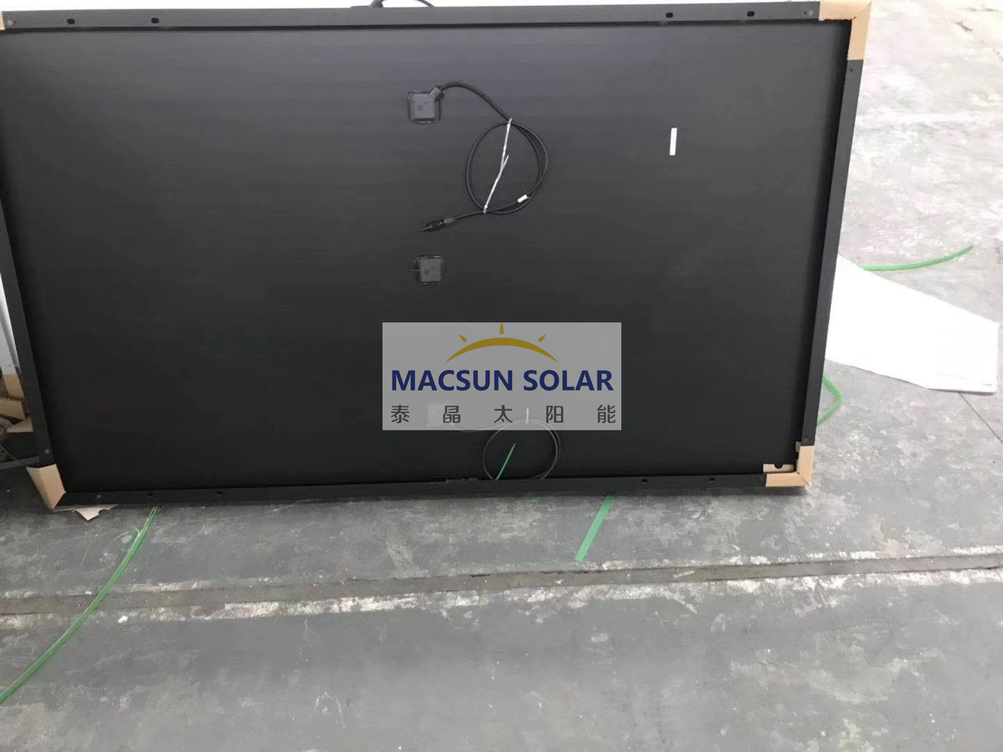 700W-720W HJT 210mm 132-cells Bifacial Half Cell Double-glass Mono Crystalline Solar Modules